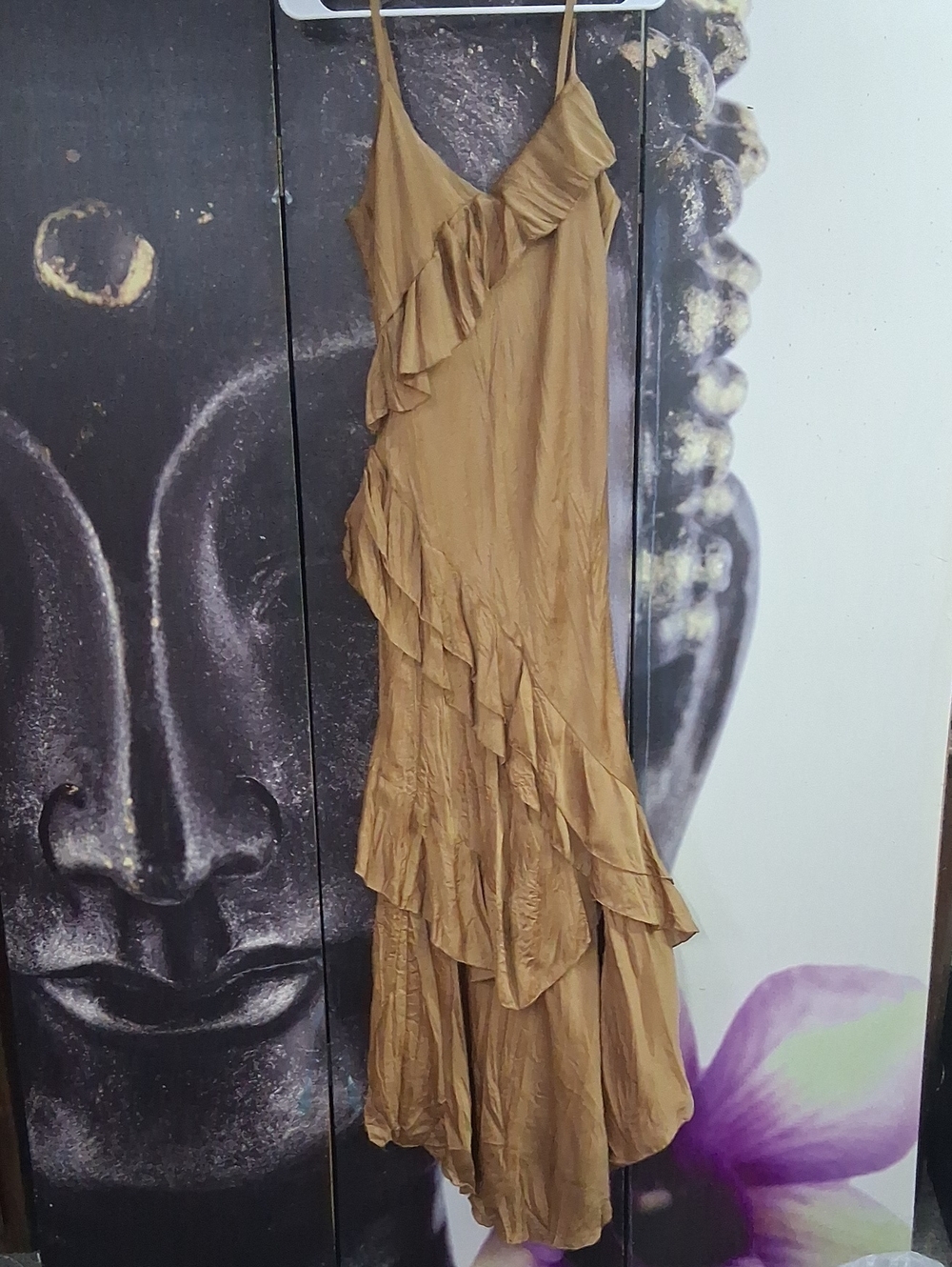 Elegant Gold Evening Dress